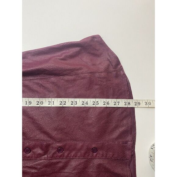 Chico's Medium Button Up Jacket Faux‎ leather Burgundy Lightweight Animal Print - Picture 10 of 11